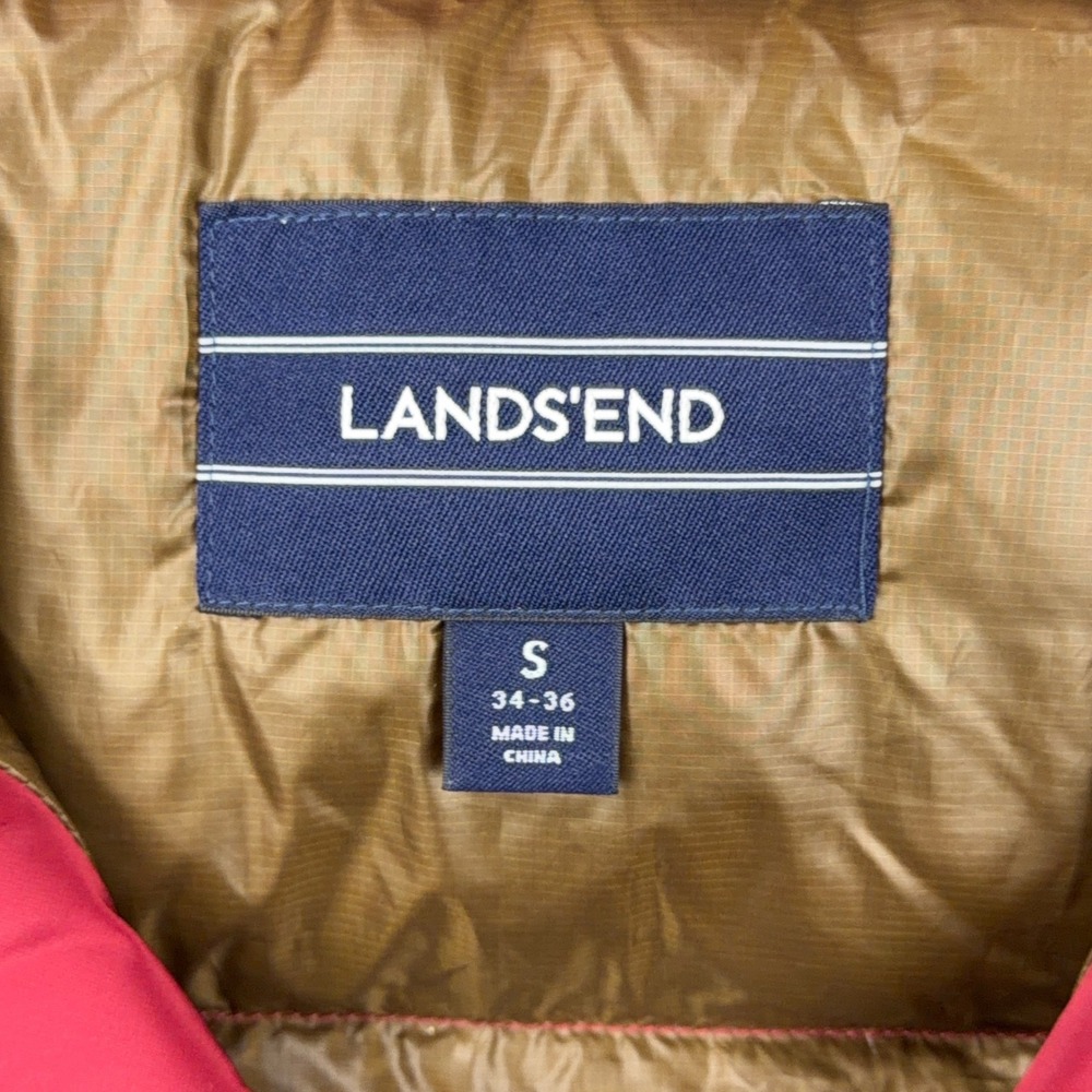 Lands End Vest Womens Small Red Down Insulated Puffer Snap Front Outdoor Gorp - Picture 6 of 13